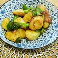 ボブナナ's cooksnap of when they made じゃがいもとピーマンとベーコンの醤油炒め.