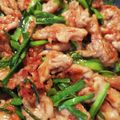 tomocyos's cooksnap of when they made ブタニラ炒め.