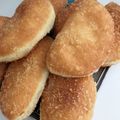 ちびどんキッチン's cooksnap of when they made 懐かしの魚肉ソーセージ入り揚げパン。.
