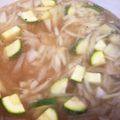 ポムポムポヨコ's cooksnap of when they made ズッキーニと玉葱とベーコンの夏スープ.