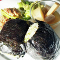 くっくペタ's cooksnap of when they made 半熟味たま爆弾おにぎり～たぬきしらす編～.