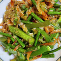 鈴木よしぞう's cooksnap of when they made にんにくの芽と桜エビのオイスターソース炒め.