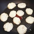 洋風羊's cooksnap of when they made 離乳食☆超簡単ふわもちパンケーキ.