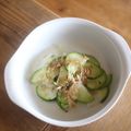 みるく茶's cooksnap of when they made ズッキーニと新玉ねぎのワサビ鰹節和え.