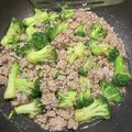☆★あーこ★☆'s cooksnap of when they made ブロッコリーとミンチのオイスターソス炒め.