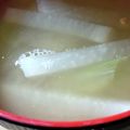 あゆたっくん's cooksnap of when they made レタスと大根のお味噌汁.