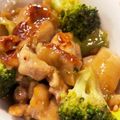 かな☆'s cooksnap of when they made 鶏肉とキャベツとしめじのガリバタ炒め.