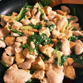 のえもゆ's cooksnap of when they made 鶏むね肉と厚揚げと小松菜のしょうが醤油.