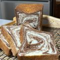 ☆あいちゃん's cooksnap of when they made HBで★一番簡単なマーブル食パン★.
