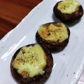 YCHキッチン's cooksnap of when they made 椎茸の味噌マヨチーズ焼き.