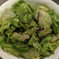 smilemama7's cooksnap of when they made 簡単副菜⭐レタスと塩昆布のごまポン和え⭐.