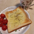 ほか弁ママ's cooksnap of when they made 簡単♪私の☆バター風味トースト(黒胡椒).