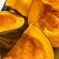 さんちゃん（╹◡╹）'s cooksnap of when they made 実は簡単？カボチャ1玉の切り方。.