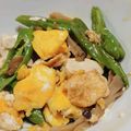 よるおそ's cooksnap of when they made ヘルシー豆腐ときのこと卵チャンプルー炒め.