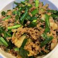 yu🐓's cooksnap of when they made ニラたくさんキムチそぼろ丼.