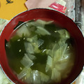 クック49L4Ho☆'s cooksnap of when they made 白菜とワカメのあっさり生姜スープ.