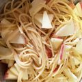 Poteto1956's cooksnap of when they made りんごとパスタのサラダ.