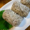 おぶうさま's cooksnap of when they made 白黒おにぎり.