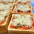 なおミール's cooksnap of when they made ☆手作りピザソースでトマトピザ☆.