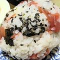 ゆけり３兄弟's cooksnap of when they made 梅と韓国のりと胡麻のおにぎり.