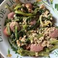 Tomotabi's cooksnap of when they made 簡単★サニーレタス消費にチャンプルー.