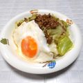 ＠迷子＠'s cooksnap of when they made 【楽めし】ひき肉キャベツ丼.