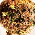 友里のズボラ飯's cooksnap of when they made オートミールと卵と納豆でレンチンお好み焼.