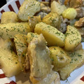 もか75's cooksnap of when they made 新じゃがと新ニンニクの丸ごと蒸し揚げ焼き.