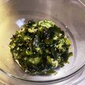 クックRET8BT☆'s cooksnap of when they made 鶏ガラで！わかめときゅうりの酢の物.