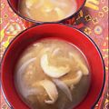 猫のミイヤ's cooksnap of when they made しいたけと玉ねぎのお味噌汁.