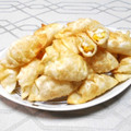 ＠迷子＠'s cooksnap of when they made チーズとはんぺんとマヨコーンの揚げ餃子.