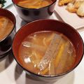 ゆいmaru3's cooksnap of when they made にんじん♡♥こんにゃく炒め味噌汁.