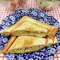 在宅勤務のおじさん's cooksnap of when they made ツナキャベツとチーズのホットサンド.
