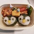 りこはるまこママ's cooksnap of when they made 簡単キャラ弁☆ペンギンおにぎり♪.