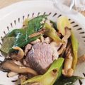 ミキトゥ's cooksnap of when they made 鴨、白菜、なめこのバター醤油炒め.