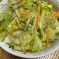 ariyuki97's cooksnap of when they made レタスとかつお節の塩だれサラダ.