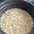ゆかりりりー's cooksnap of when they made 匂いと味が気にならないもち麦ご飯炊き方♪.