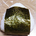 ﾋﾟﾛﾐ♡'s cooksnap of when they made おにぎりの海苔にはお醤油を塗って♪.