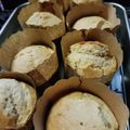 唄い屋魂's cooksnap of when they made 材料3つ簡単おやつ☆プリンマフィン。.