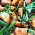 オリーブP's cooksnap of when they made 簡単やわらか！鶏むねとニラの中華風炒め.