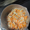 kyokoha's cooksnap of when they made にんじんとえのきの味噌炒め.