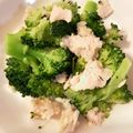 caruga's cooksnap of when they made ブロッコリーとサラダチキン 常備菜♪.