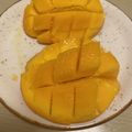 ピーナッツ子♪'s cooksnap of when they made 『太陽のタマゴ』系マンゴー　花咲カット.
