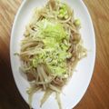 yukki1001's cooksnap of when they made ありあわせde小鉢✿もやしと鶏皮.