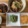 dollyj's cooksnap of when they made 牛肉と絹揚げのすき焼き風煮♪少しの牛肉で.