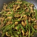ラフロイグ31年's cooksnap of when they made ピーマンと鶏皮de大人のピリ辛炒め.