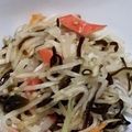 ☆ごはんできた☆'s cooksnap of when they made 千切り大根の塩昆布和え.