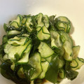 まなまな:）'s cooksnap of when they made 簡単作り置き！きゅうりとわかめの酢の物.