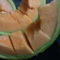 MULA's cooksnap of when they made ＊基本の＊メロンの切り方＊.