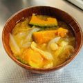 azbjbn's cooksnap of when they made 味噌汁⑨かぼちゃ・玉葱・油揚.